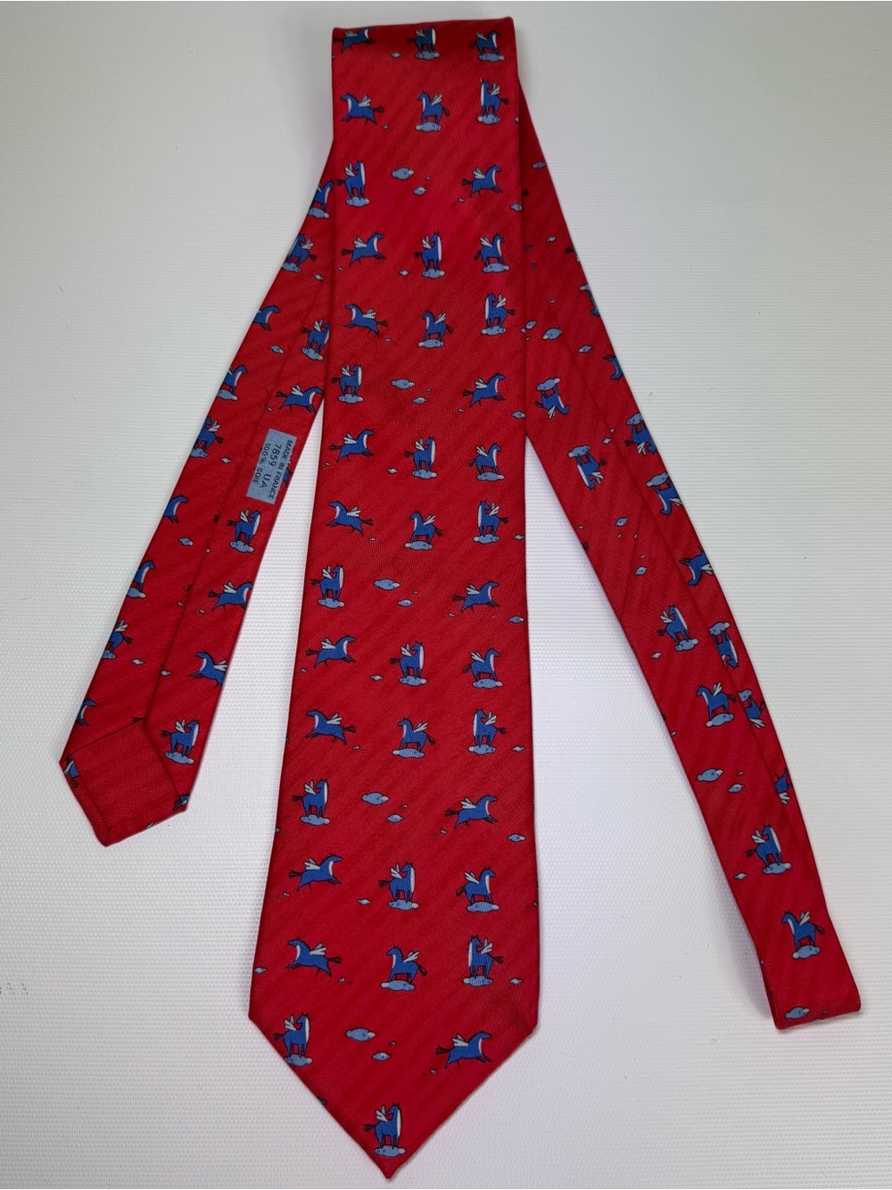 HERMÈS Paris silk tie funny Pegasus pattern 5243 SA. - Picture 3 of 6